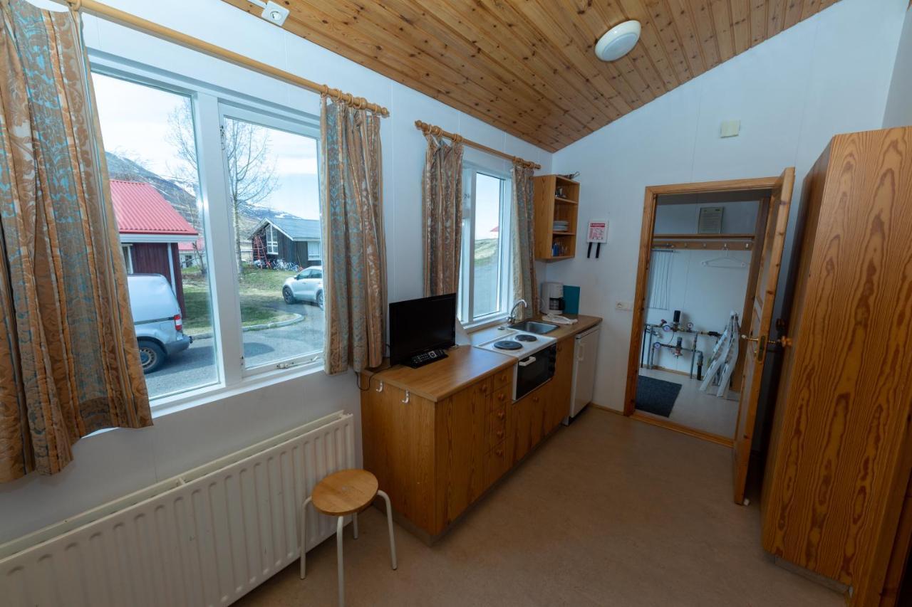 Kaffi Holar Cottages And Apartments Saudarkrokur Bagian luar foto